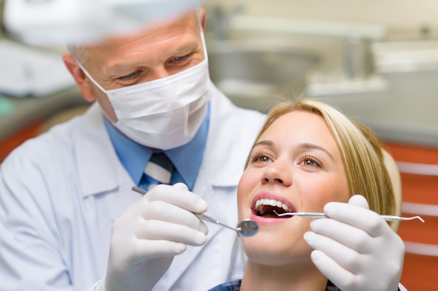 Friendly Dental Office, Worcester Massachusetts. Family & General, Dentistry, Implant Dentistry, Cosmetic Dentistry, Sleep Dentistry, Dentures, Invisalign, TMJ/Jaw Pain